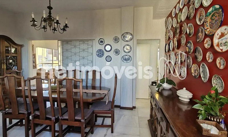 Apartamento Em Frent...