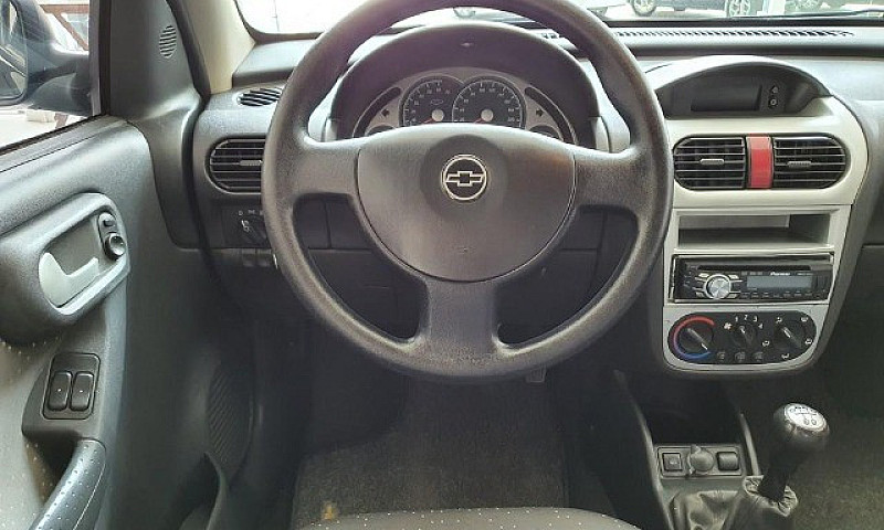 Chevrolet Corsa Hat....