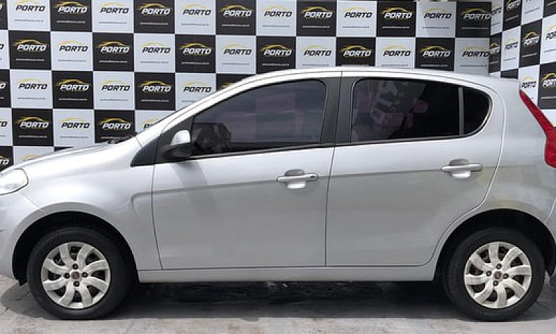 Fiat Palio Attractiv...