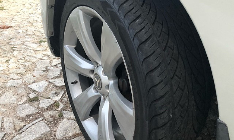 Pajero Full Hpe Dies...