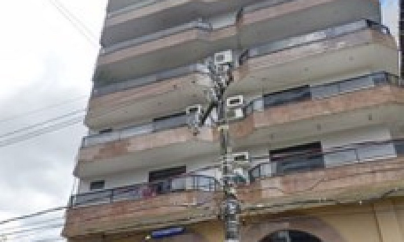 4 Suites No Umarizal...