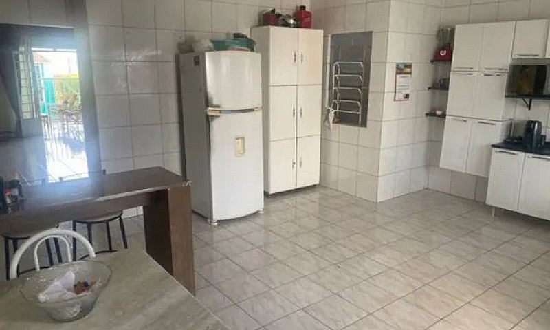 Casa Para Venda Em A...