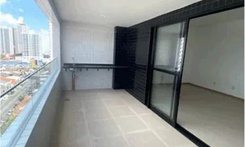 Seven Residence. 3 S...