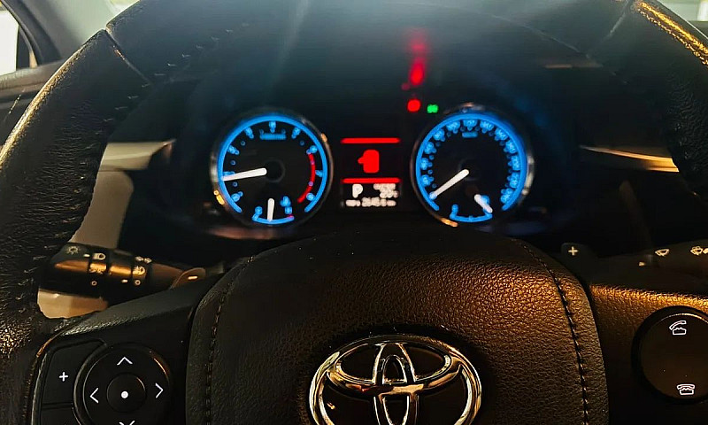 Toyota Corolla Xei 2...