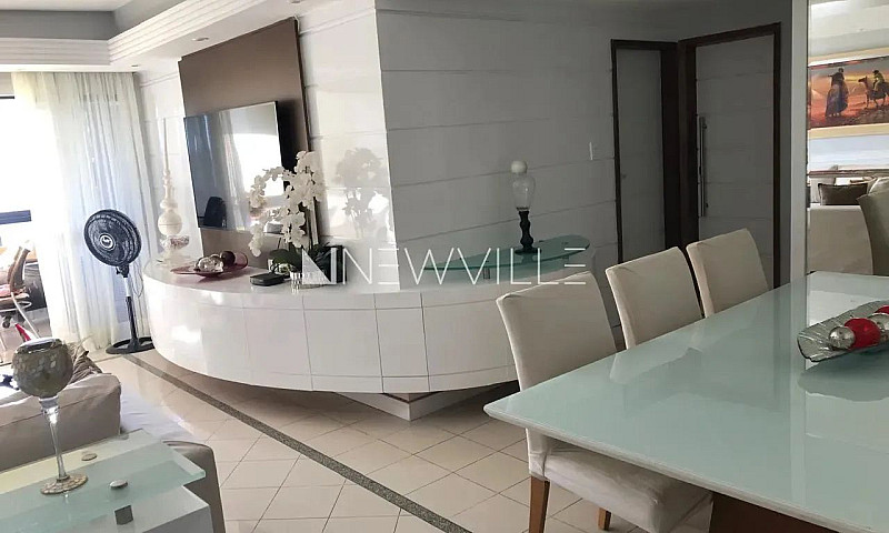 Apartamento Com 4 Qu...