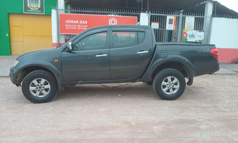 Mitsubishi L200 Trit...