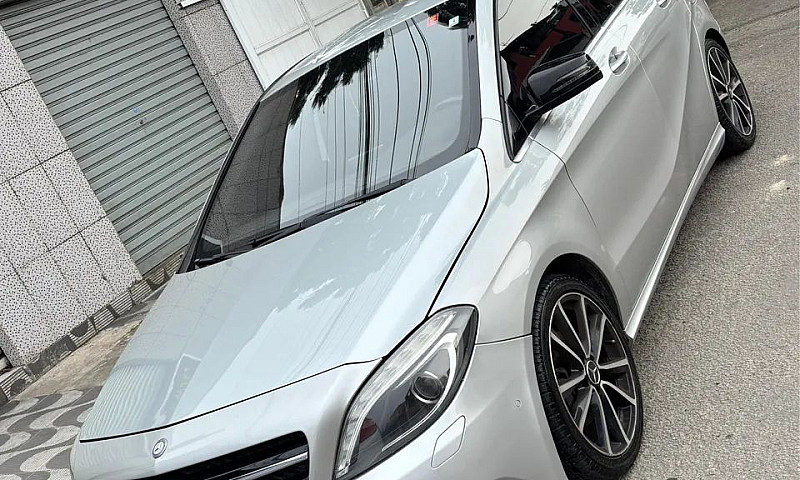 Mercedes-Benz Classe...