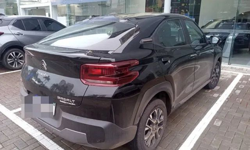 Citroen Basalt Shine...