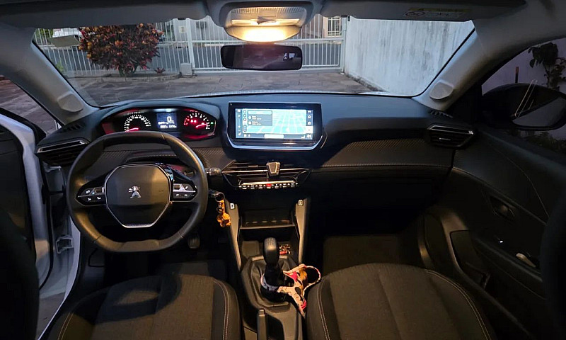 Peugeot 208 Like 1.0...