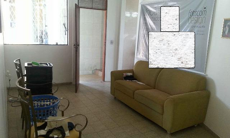 Quarto / Kitnet Em C...