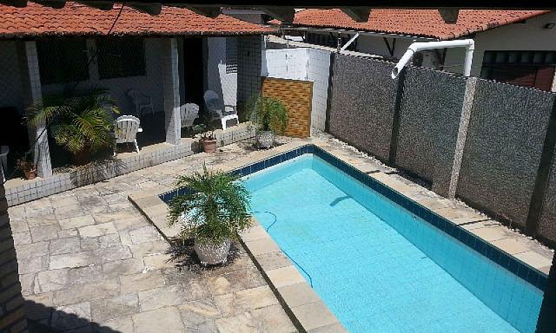 Quarto / Kitnet Em C...