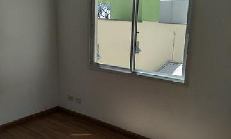 Aluga Se Apartamento...