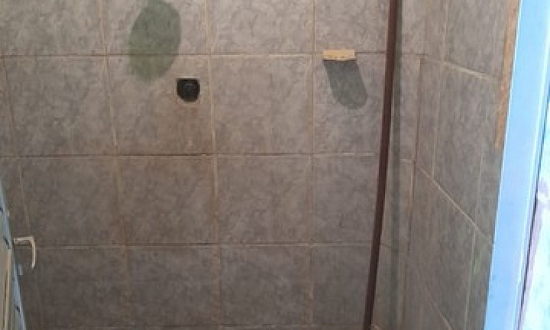 Casa Em Rua Bem Movi...