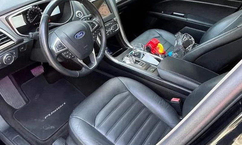 Ford Fusion 2018...
