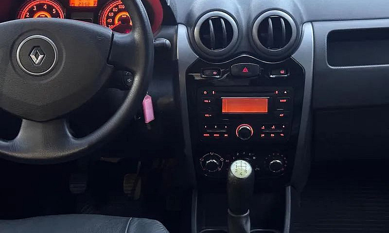 Renault Sandero Pri ...