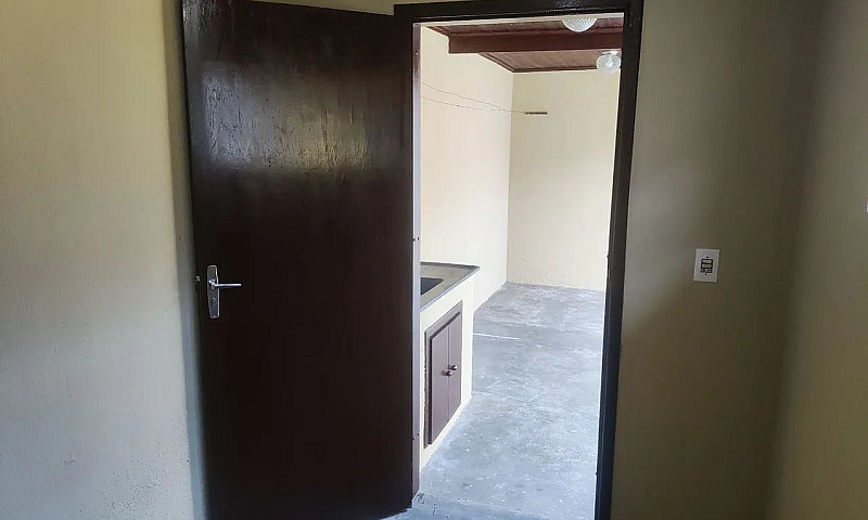 Casa 2 Quartos Em Sa...