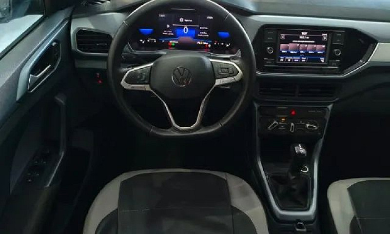 Volkswagen T-Cross 1...