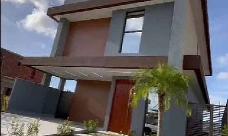 Casa Com 3 Dormitóri...