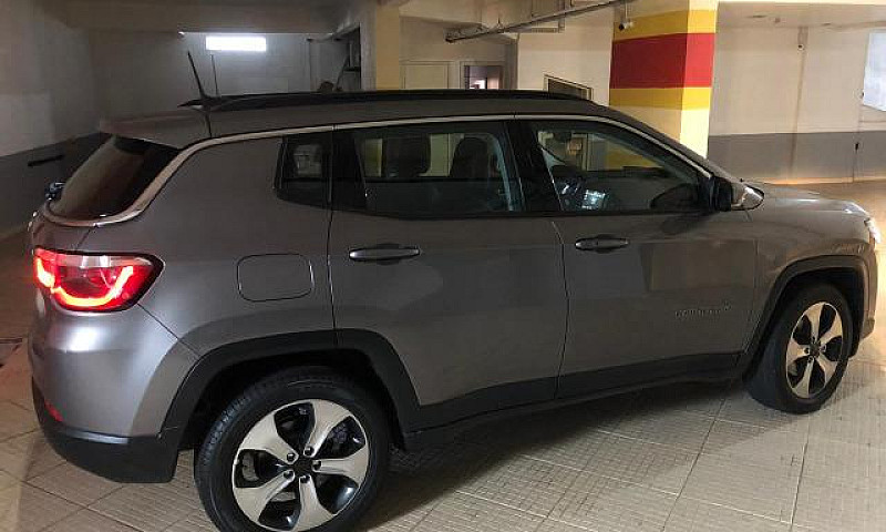 Jeep Compass Longitu...