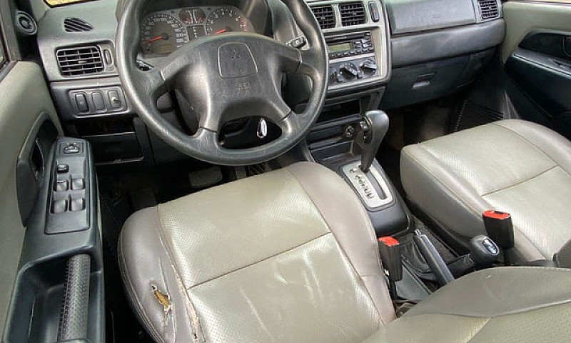 Mitsubishi Pajero Tr...