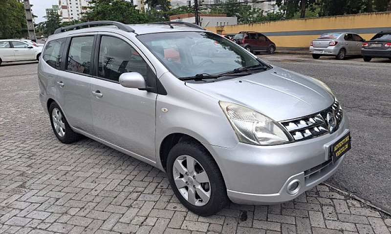 Livina 2012 Automáti...