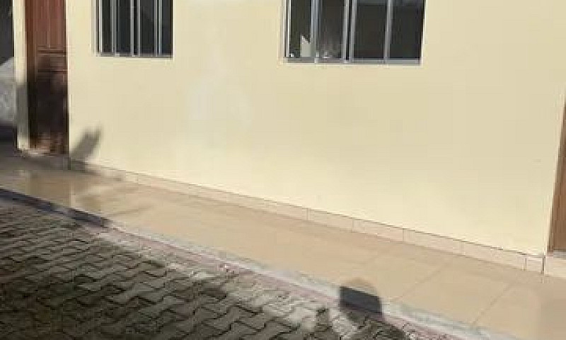 Apartamento De 1 Qua...