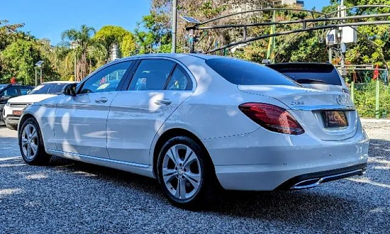 Mercedes Benz C180 2...