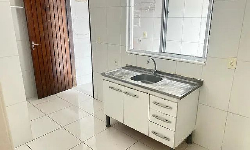 Casa Em Condomínio N...