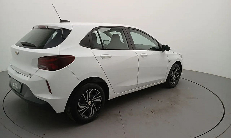 Chevrolet Onix Hatch...