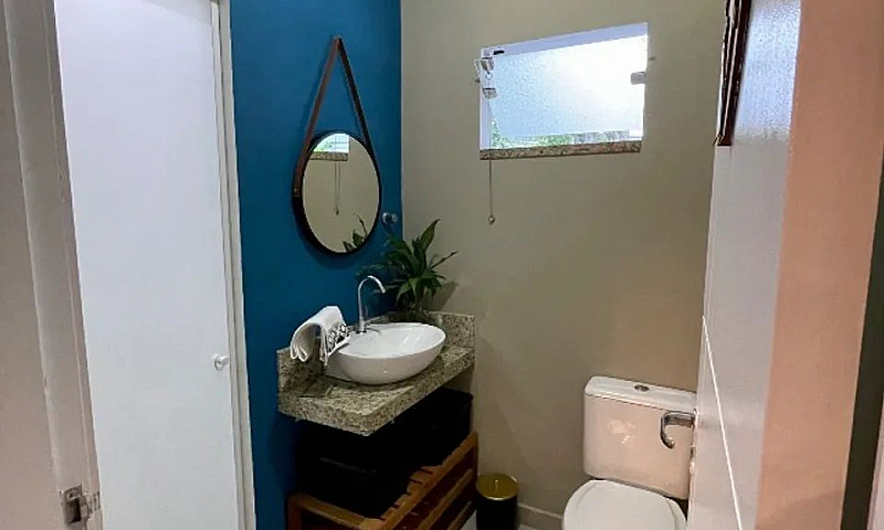 Casa Em Zimbros Bomb...