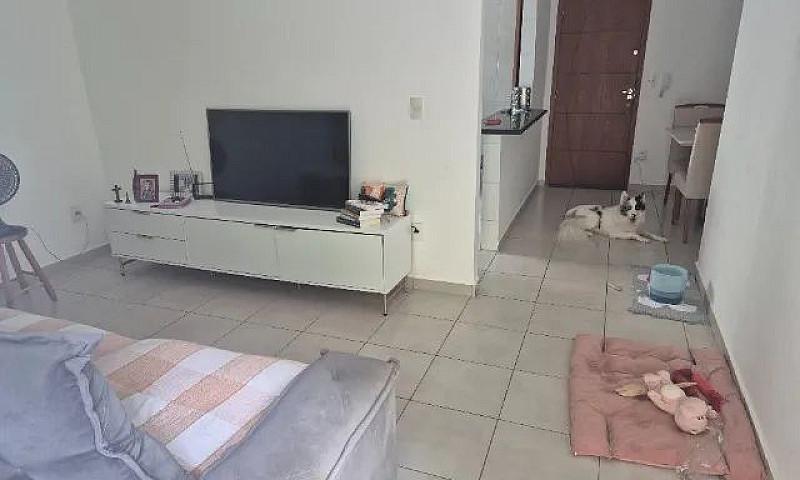 Alugo Quarto Para Es...