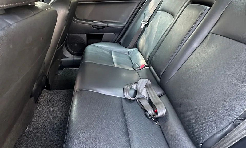Mitsubishi Lancer Hl...