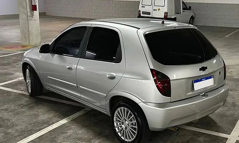Volkswagen Fox 1.6 M...