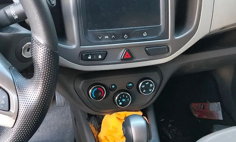 Chevrolet Spin Ltz 1...