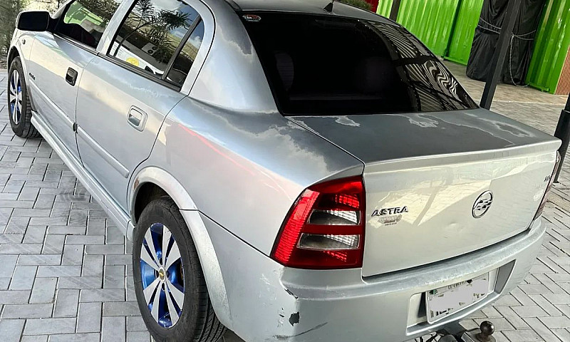 Chevrolet Astra Sed....