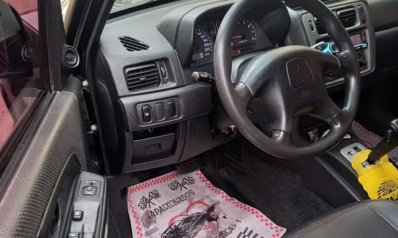 Mitsubishi Pajero Tr...