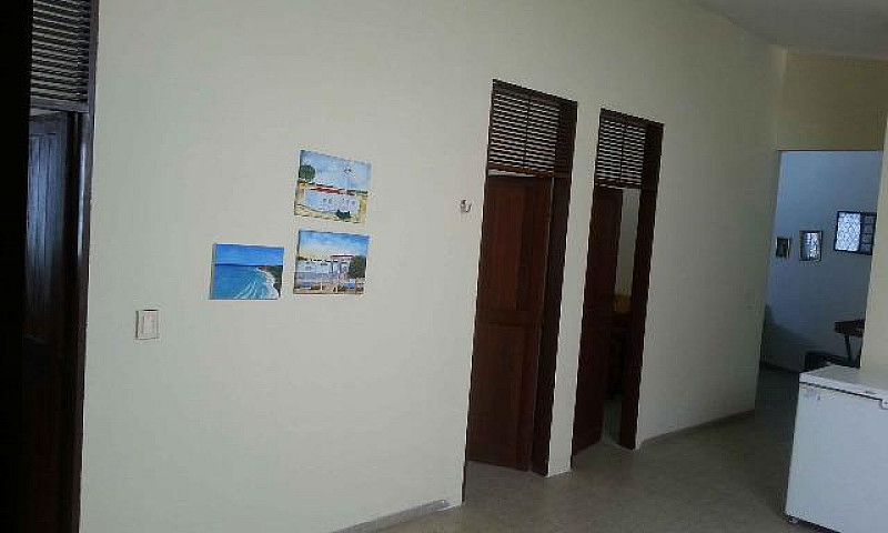 Quarto / Kitnet Em C...