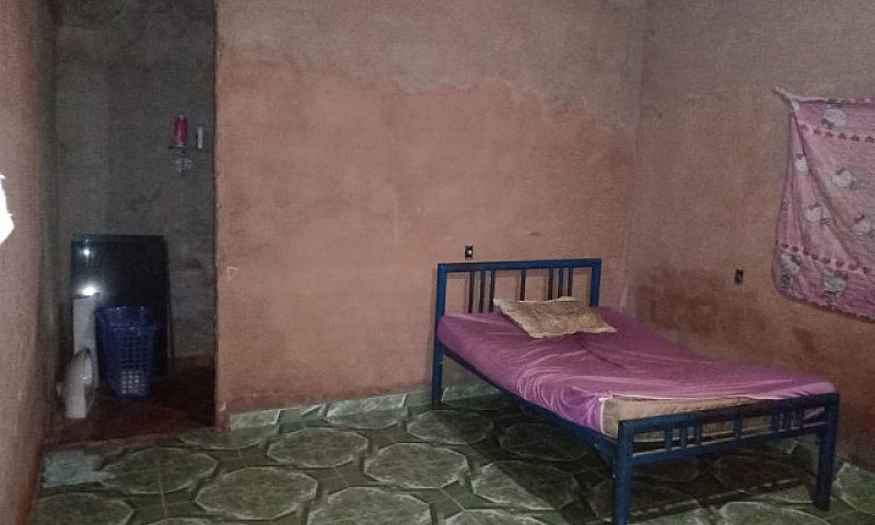 Vendo Casa No Setor ...