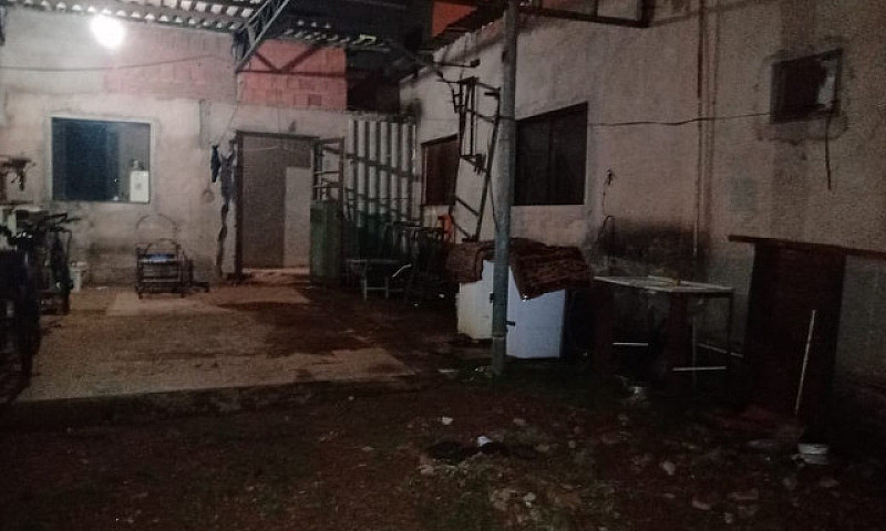 Vendo Casa No Setor ...