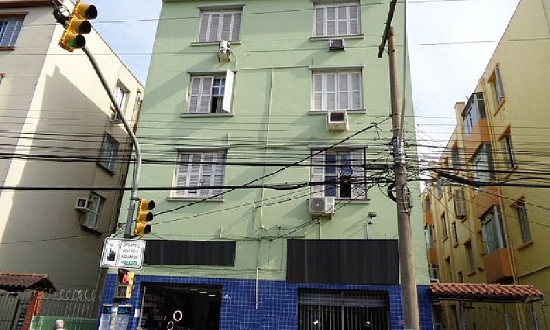 Residential / Aparta...