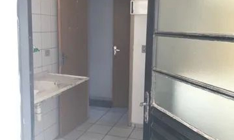 Apartamento Térreo, ...