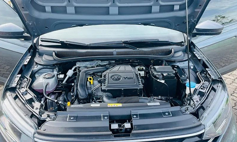 Volkswagen Nivus Hig...