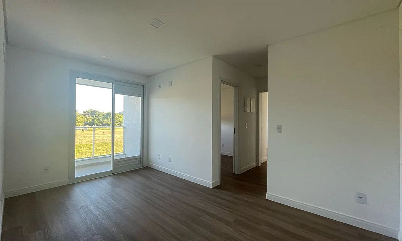Apartamento Novo Com...