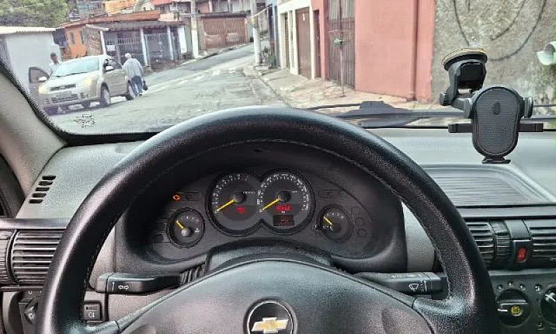 Chevrolet Classic Li...