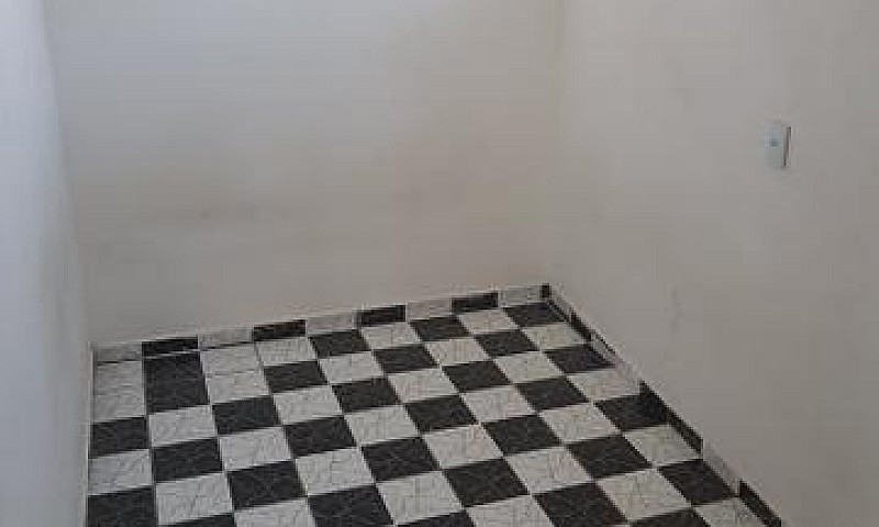 Alugo Casa No D.pedr...
