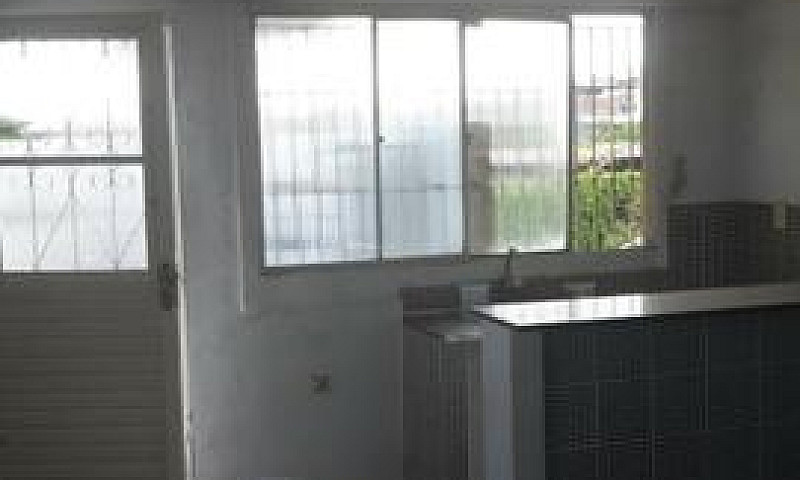 Apartamento 2/4 No J...