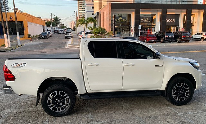 Hilux Cd Sr 2.8 Auto...