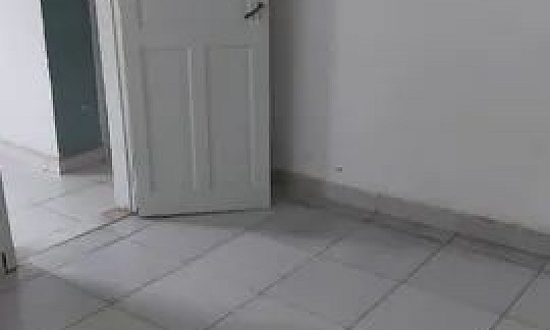 Alugo Casa No Gradim...