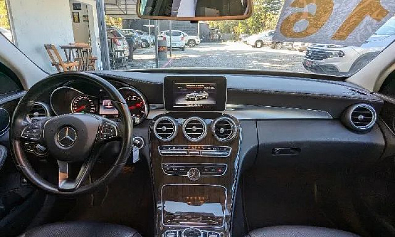 Mercedes Benz C180 2...