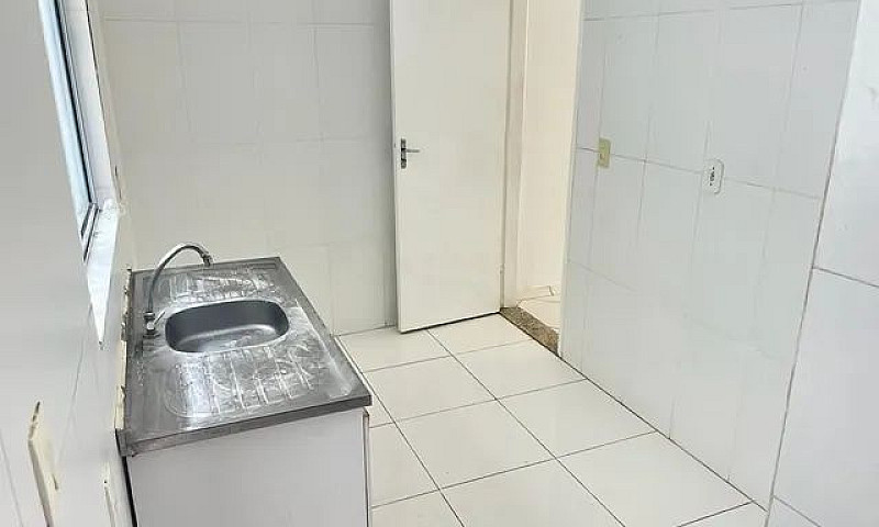 Casa Em Condomínio N...